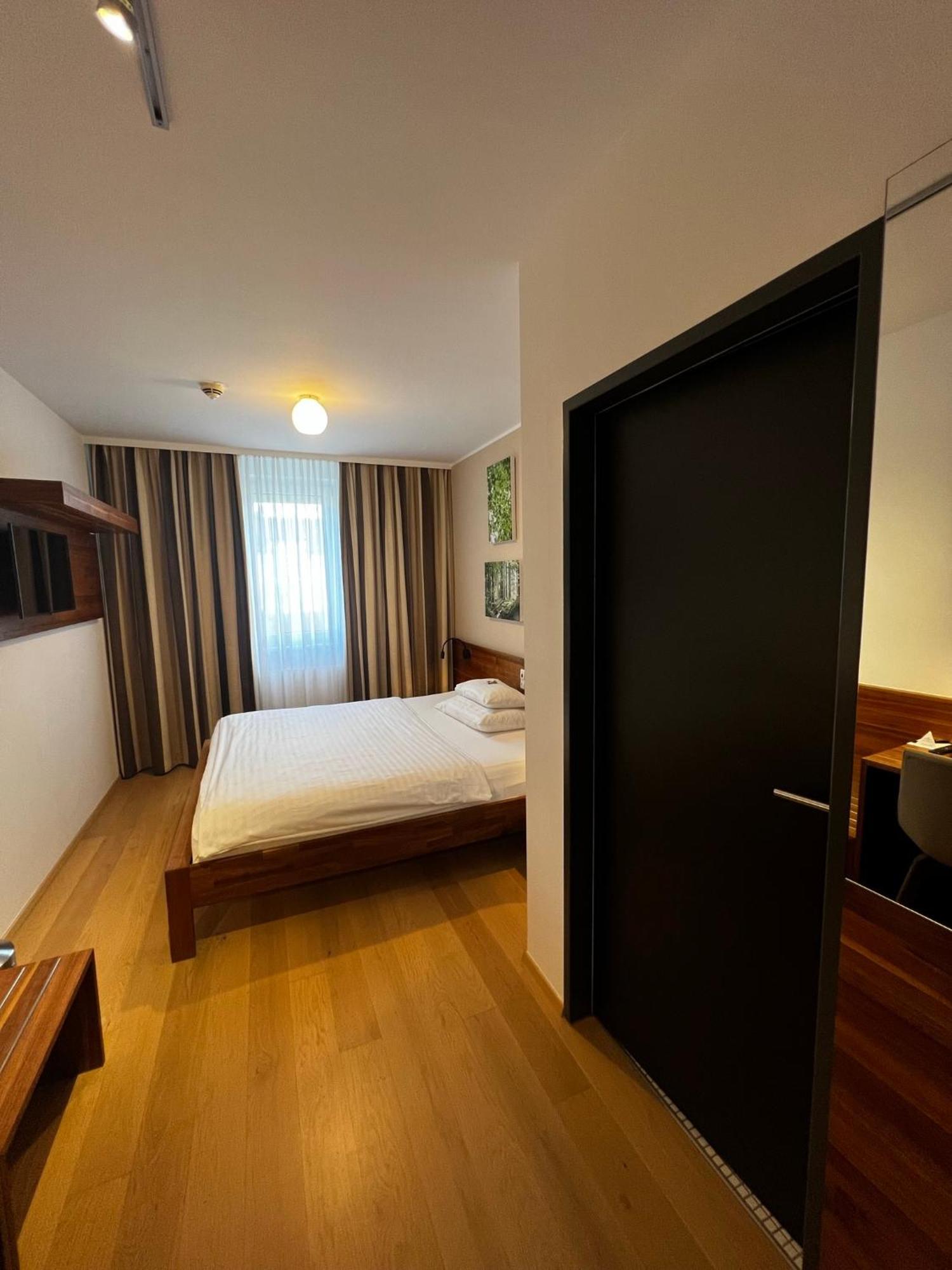 H+ Hotel Ried Рид  Экстерьер фото