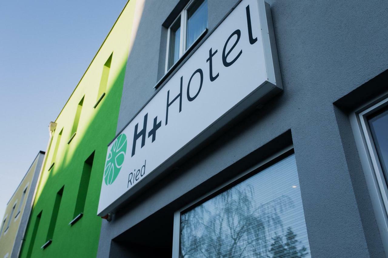 H+ Hotel Ried Рид  Экстерьер фото